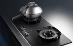 <b>而当时任建华“小老板”的绰号恰好给了他灵感</b>