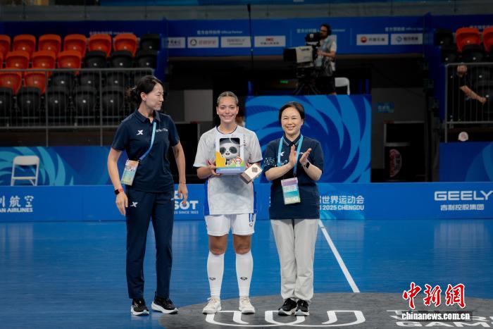 成都世运会：有朋自远方来，超越竞技的温情与