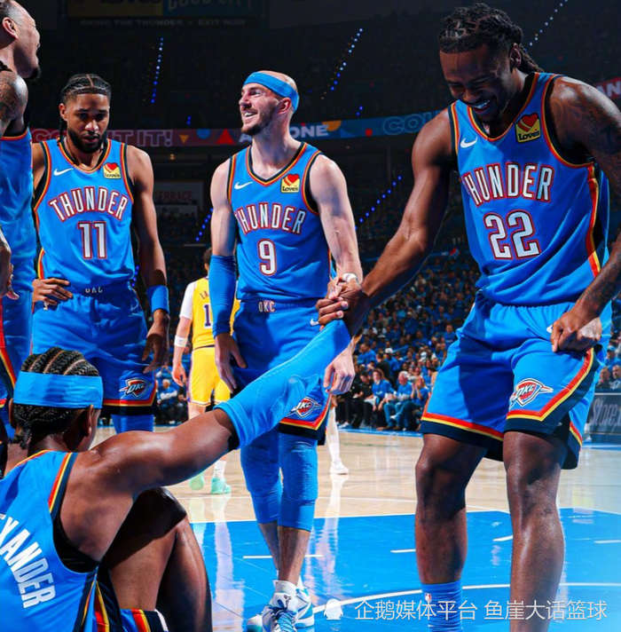 雷霆力克湖人 里夫斯失误成关键败因